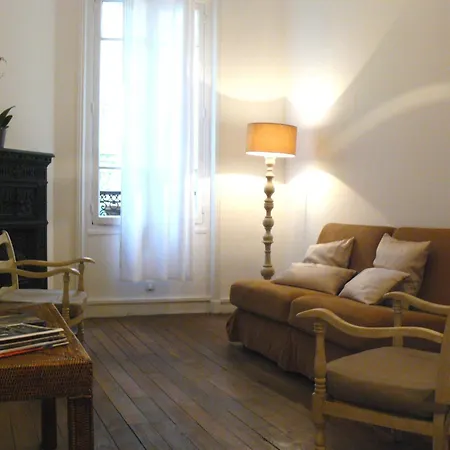 La Cour du 5ème - Chambre d'hôtes-3
